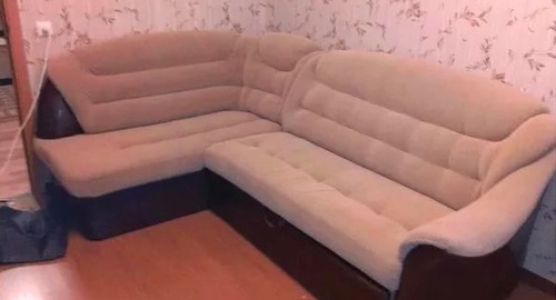 Перетяжка углового дивана. Саранск